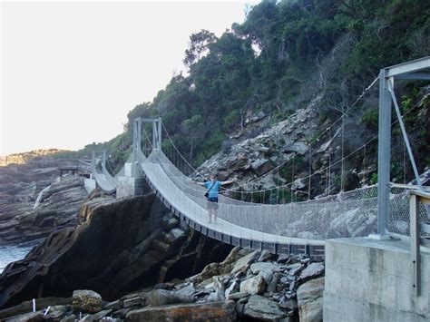 storms river suspension bridge walk